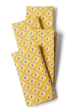 Maria Louise Cottage Place Settings & Linens|Retro Rose Napkins in Yellow, Set of 4