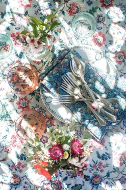 Coco & Wolf Place Settings & Linens|Reversible Stitch Napkin Set Made With Liberty Fabric in Strawberry Thief & Capel