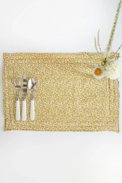 Coco & Wolf Place Settings & Linens|Reversible Stitch Placemat Made With Liberty Fabric in Feather Meadow & Annabella