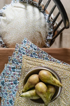 Coco & Wolf Place Settings & Linens|Reversible Stitch Placemat Made With Liberty Fabric in Feather Meadow & Annabella