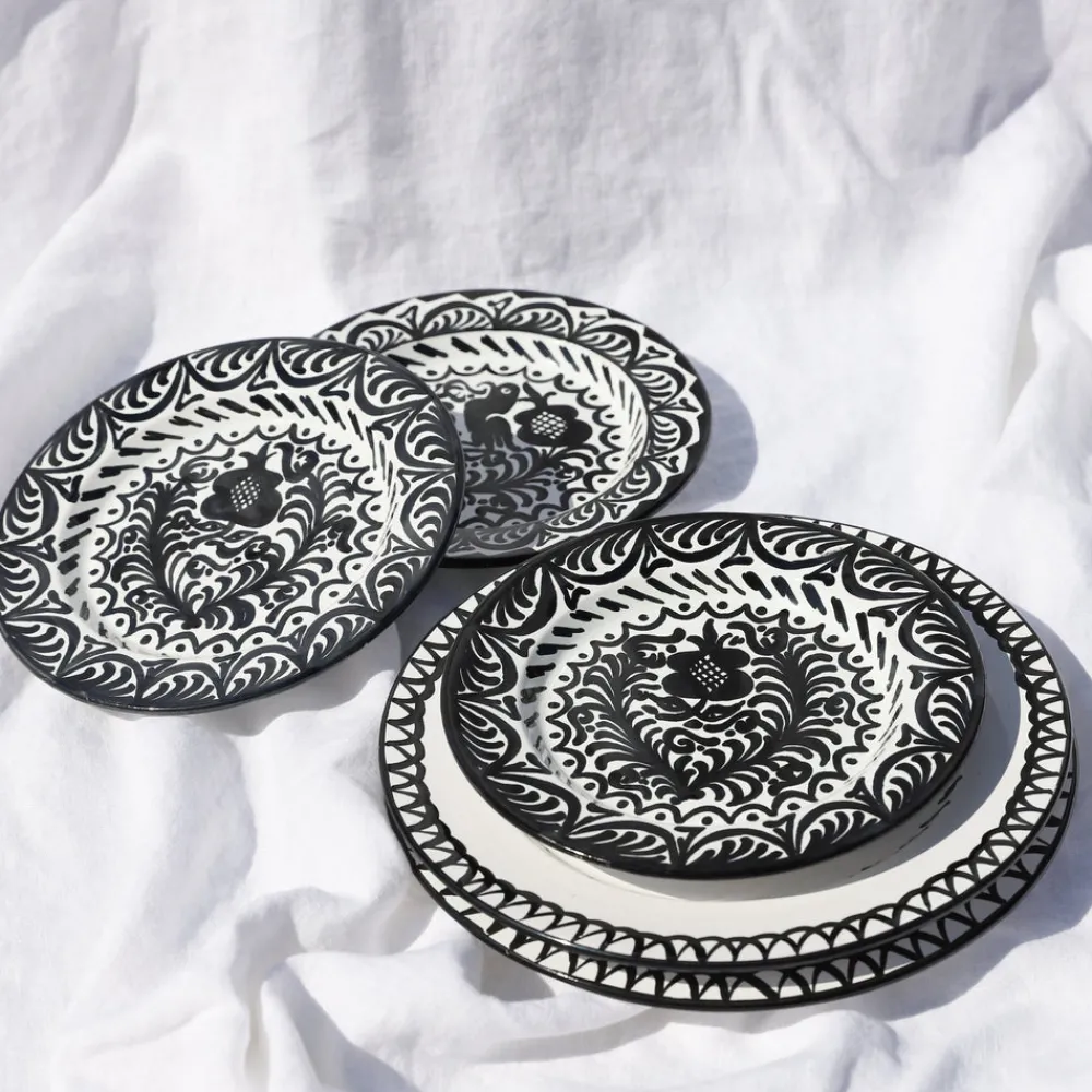 Pomelo Casa Dinnerware|Salad Plate With Hand Painted Designs