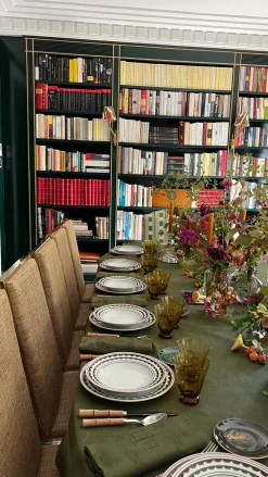 Molecot Dinnerware|Scallop Dinner Plate