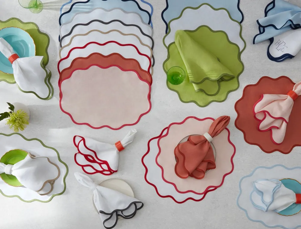 Matouk Place Settings & Linens|Scallop Edge Napkin, Set of 4