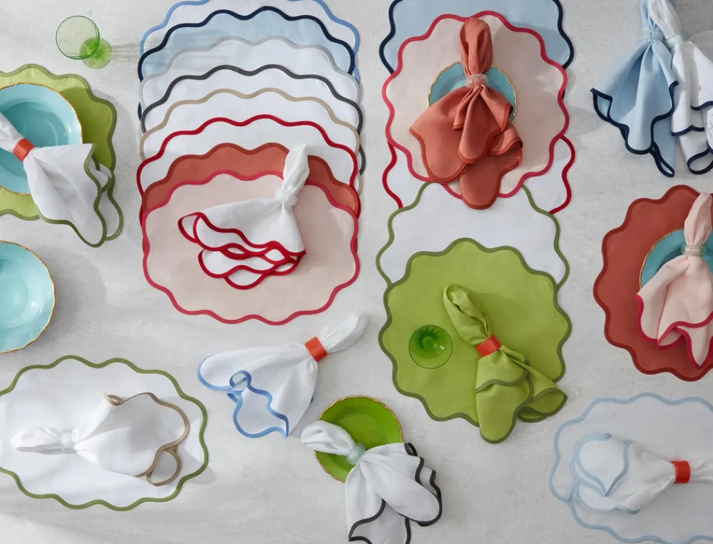 Matouk Place Settings & Linens|Scallop Edge Oval Placemat, Set of 4