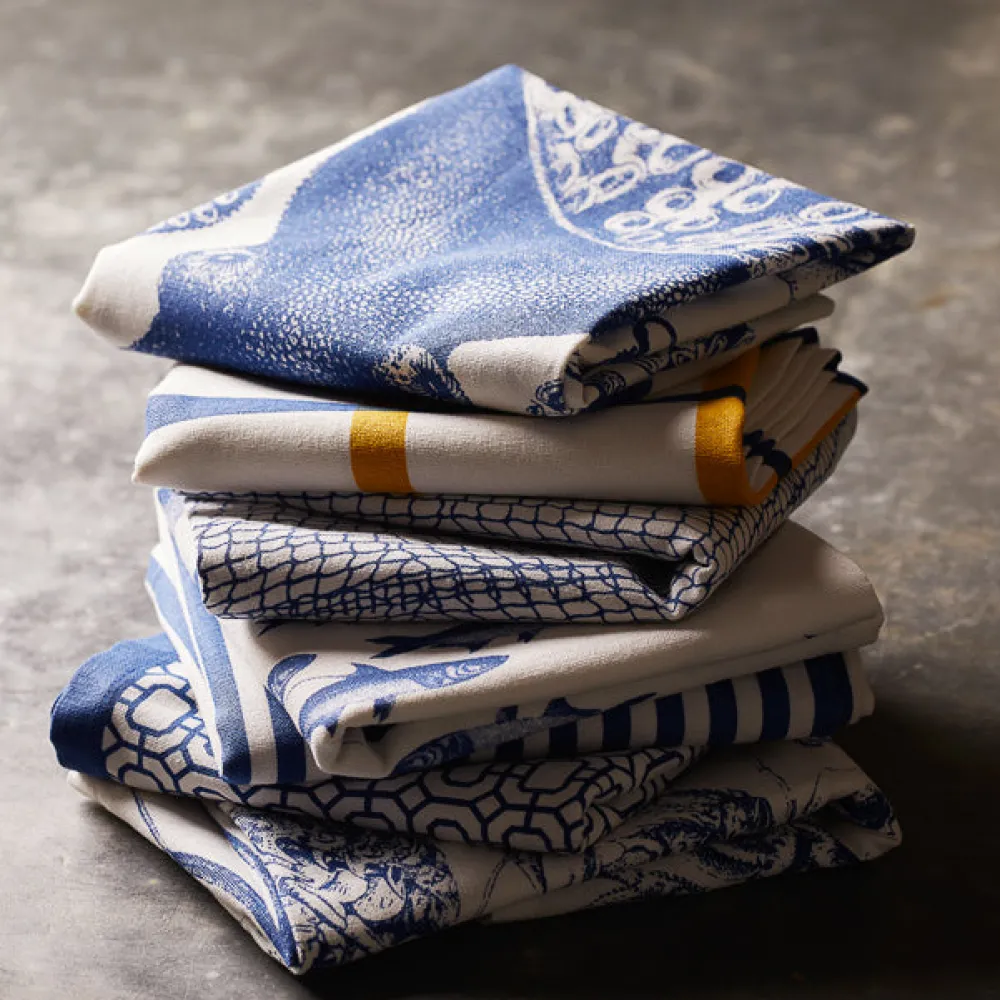 Caskata Place Settings & Linens|School of Fish Dinner Napkins, Set of 4