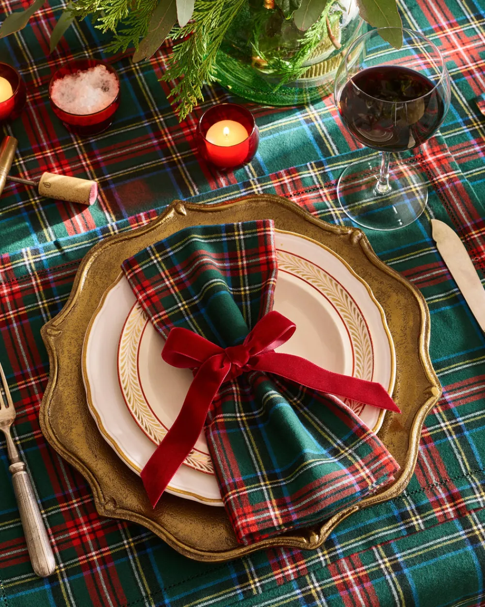 Petite Plume Place Settings & Linens|Signature Twill Napkins in Kensington Tartan, Set of 4