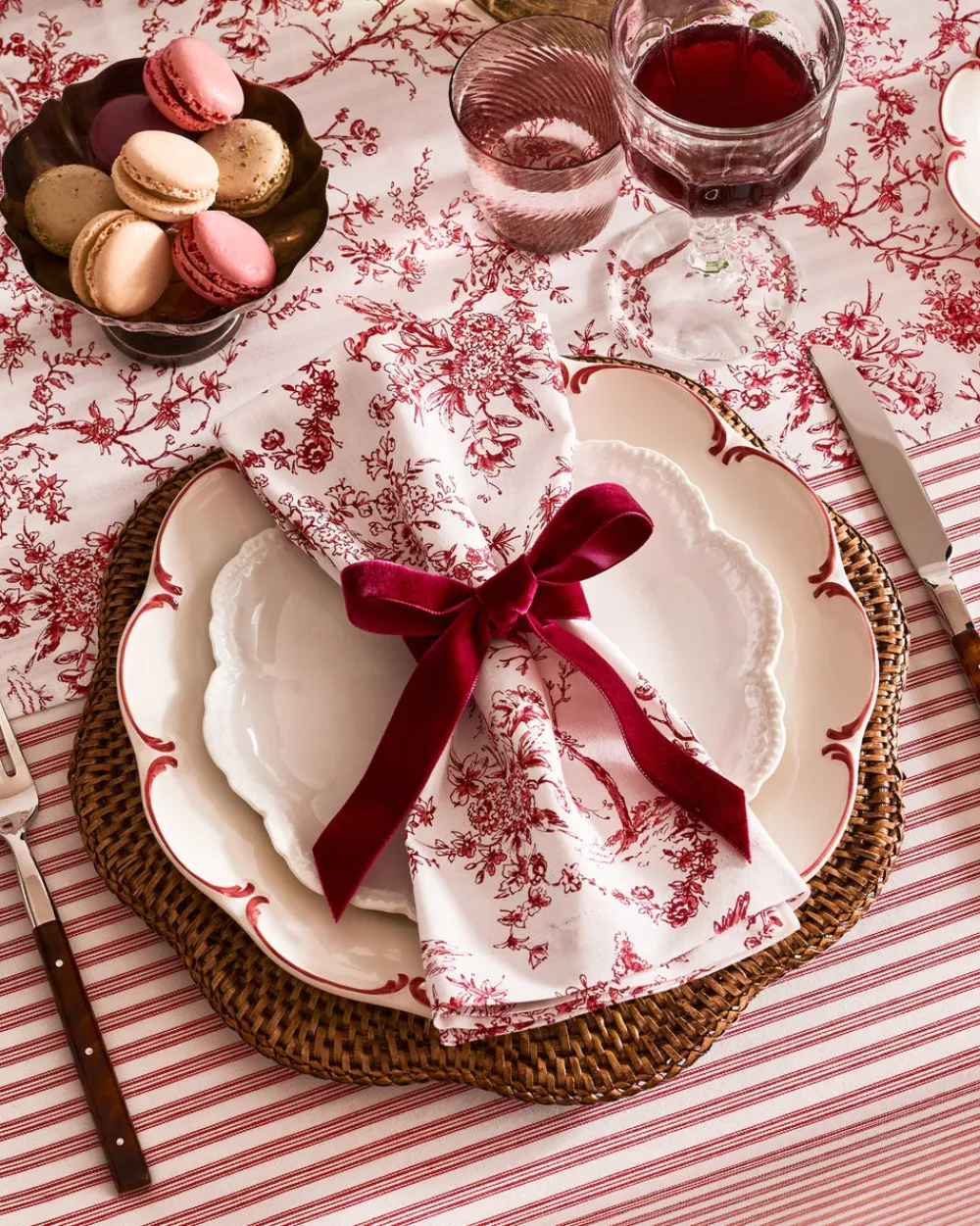 Petite Plume Place Settings & Linens|Signature Twill Napkins in Red Timeless Toile, Set of 4