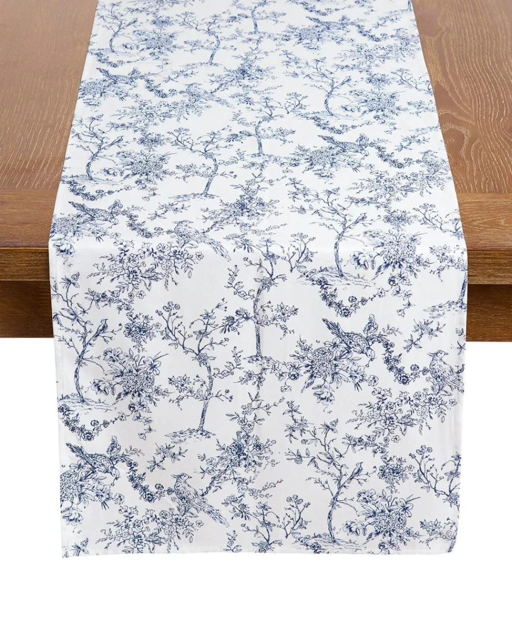 Petite Plume Place Settings & Linens|Signature Twill Runner in Timeless Toile