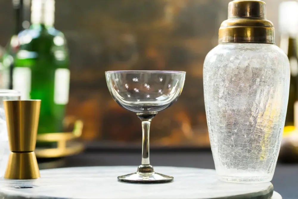 The Vintage List Glassware|Smoky Champagne Saucers With Stars Design, Set of 4