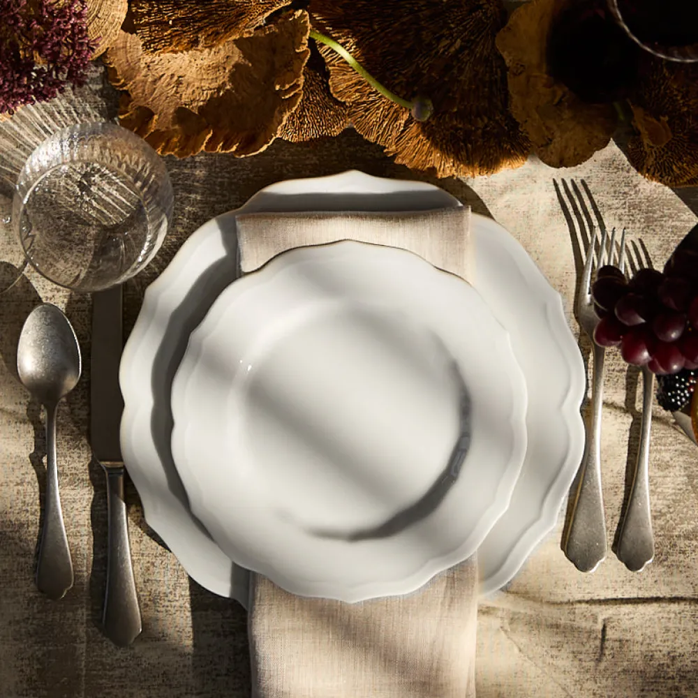 Caskata Dinnerware|Stella Scalloped White Dinner Plate