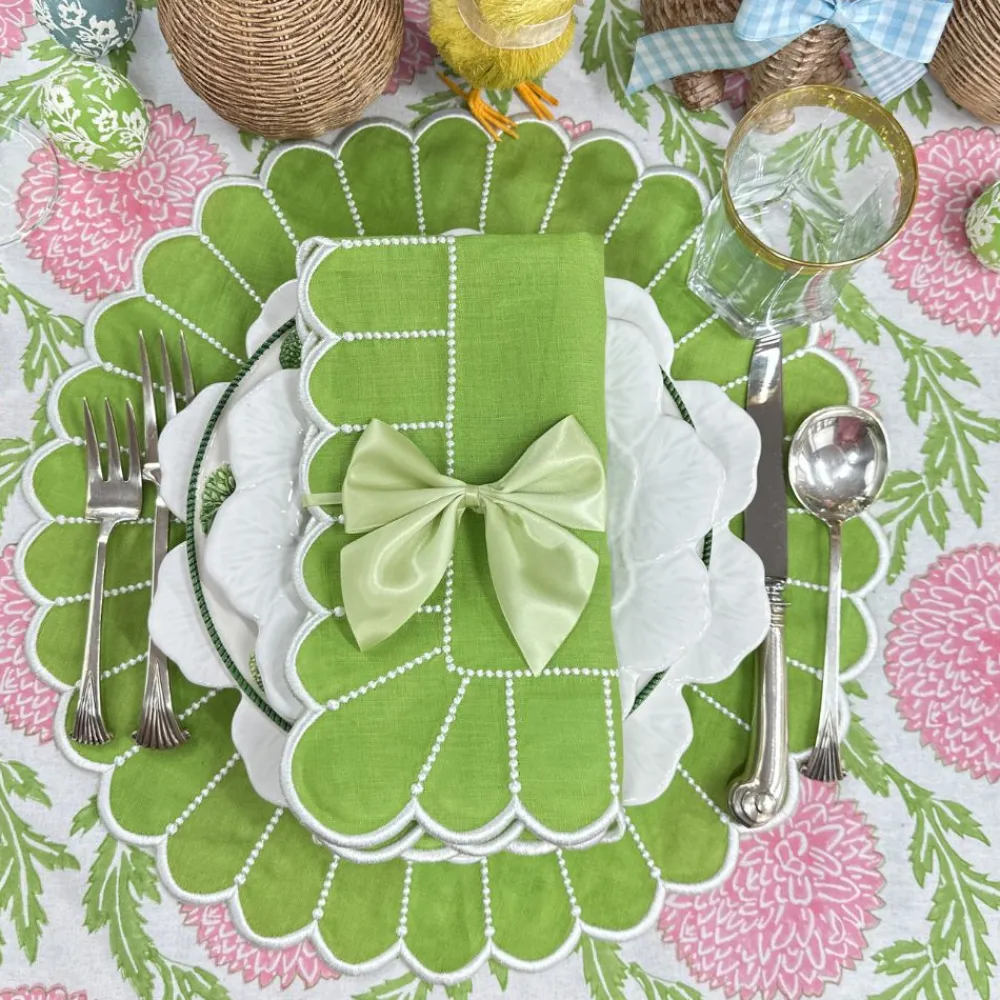 Flying Sheep Country Place Settings & Linens|Studio Collection: Pippa Placemat in Green & White, Set of 4