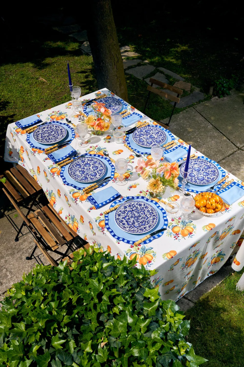 Loulou La Dune Place Settings & Linens|Summer Basket Tablecloth