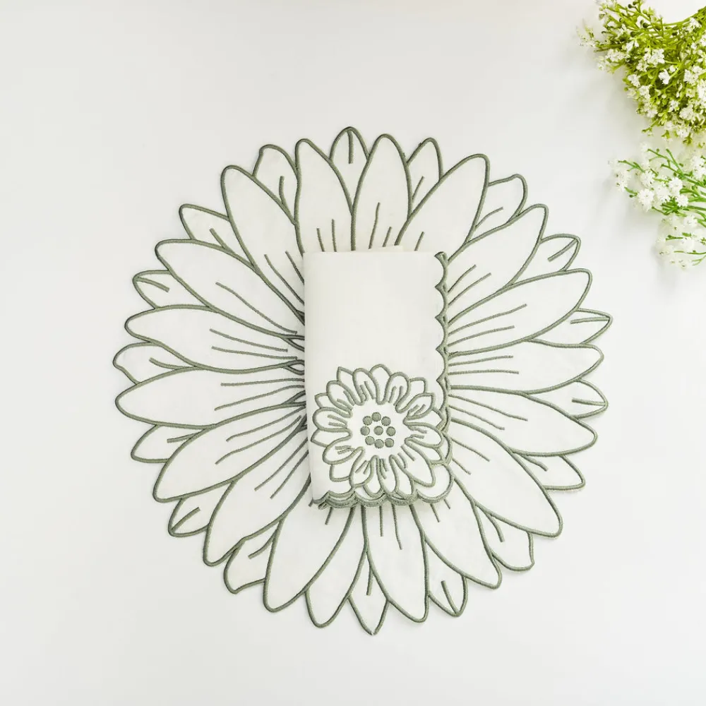 Maison Margaux Place Settings & Linens|The Margherita Green Placemat & Napkin, Set of 2