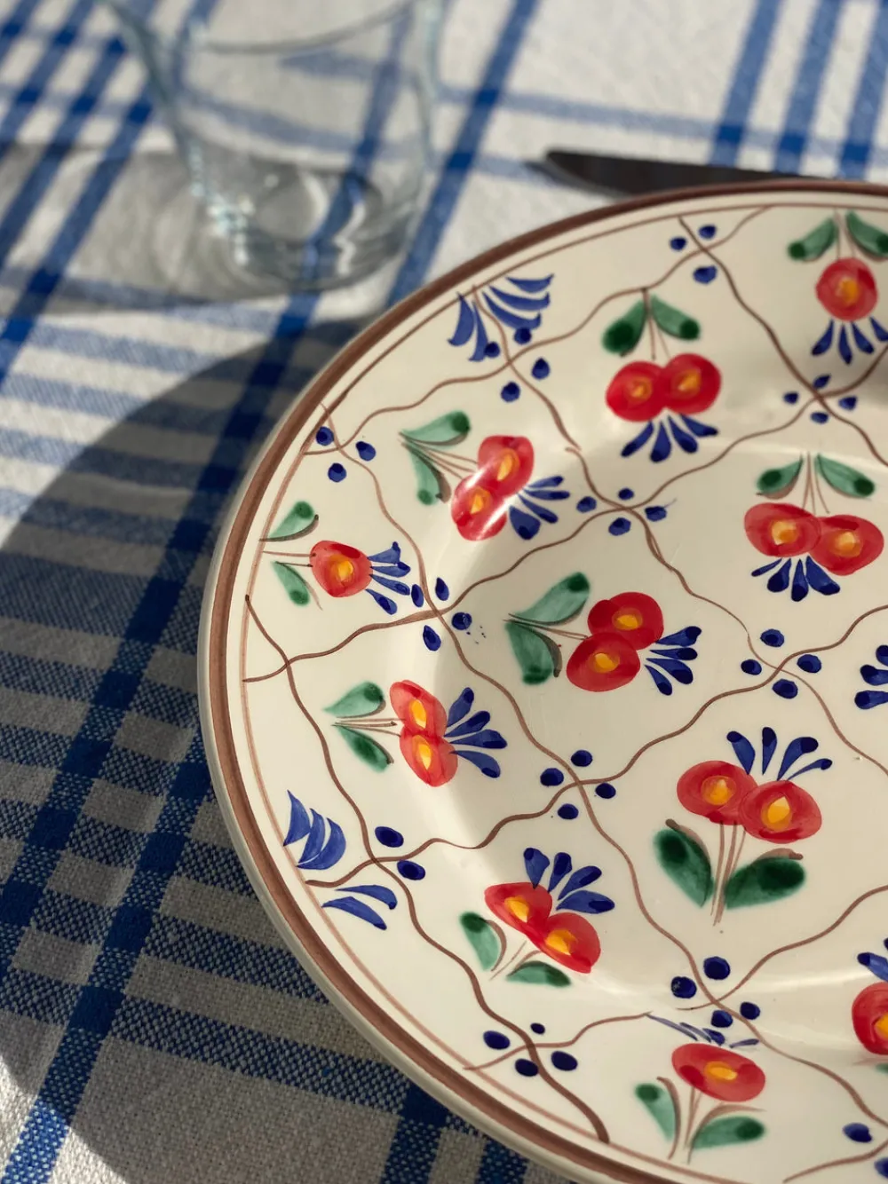 Carolina Irving and Daughters Dinnerware|Trellis Dinner Plate