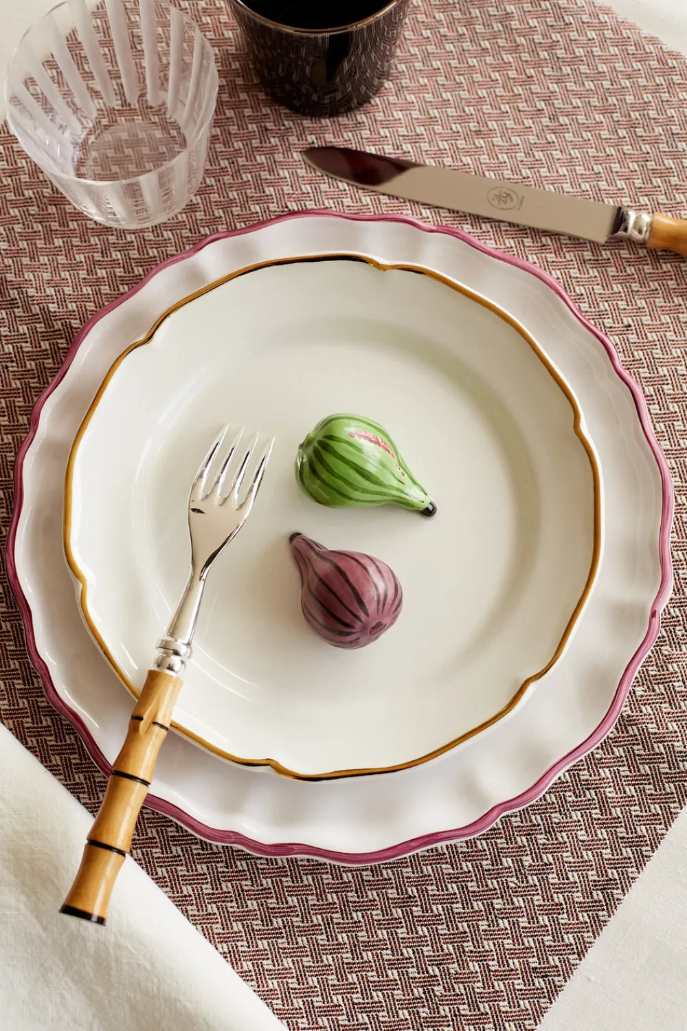 Z.d.G. Décor|Dinnerware|Trompe L’œil Figue Décorative Plate