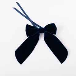 No Reservations Place Settings & Linens|Velvet Napkin Bow