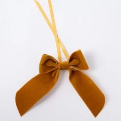 No Reservations Place Settings & Linens|Velvet Napkin Bow