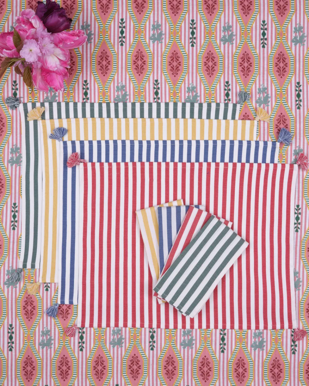 Cabana Place Settings & Linens|Vera Stripe Placemat in Blue