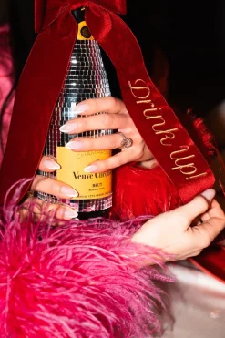 No Reservations Place Settings & Linens|Wine Bow “Drink Up”