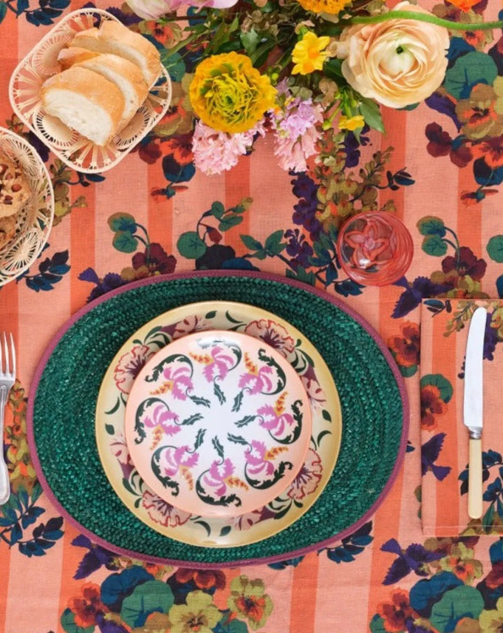 Cabana Place Settings & Linens|Wisteria Tablecloth, Square